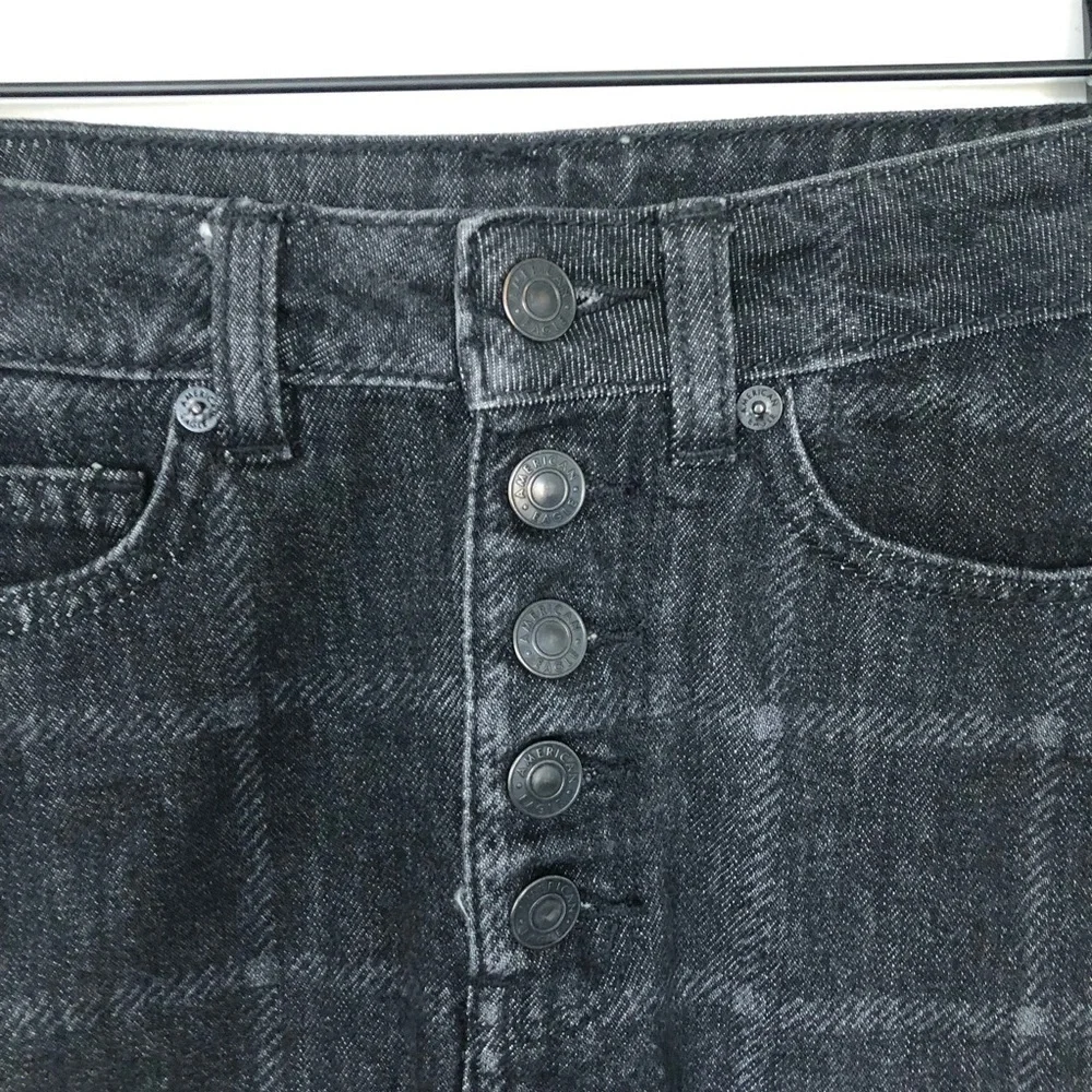 American Eagle Black Denim Skirt